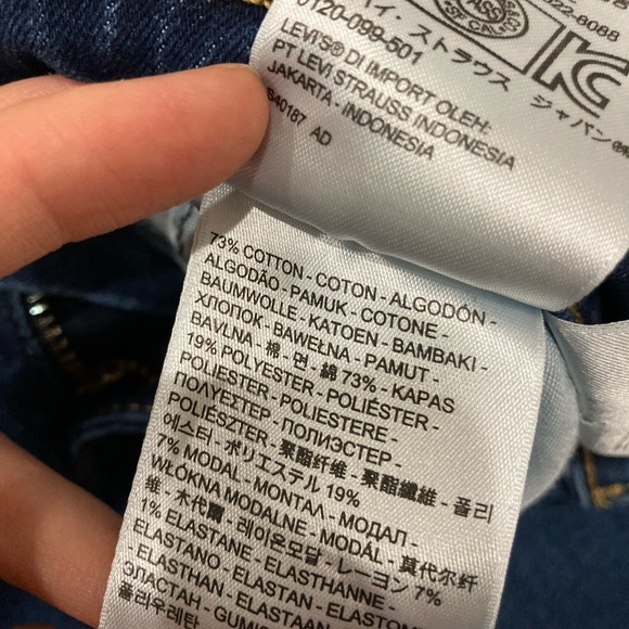 Levi’s Classic Blue Women's Jeans Denim Waist 27 - Picture 6 of 13